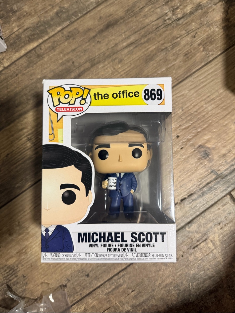 Funko Michael Scott Pop! Figure - Blue Suit with White Mug